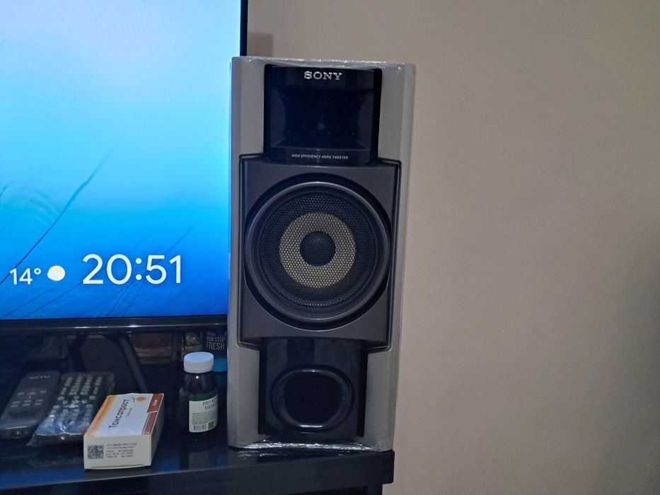 Музыкальный центр SONY MHG1100 DH 10000 WAT