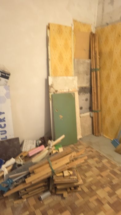 Отдам даром забирать с Тузель 3 квартал.