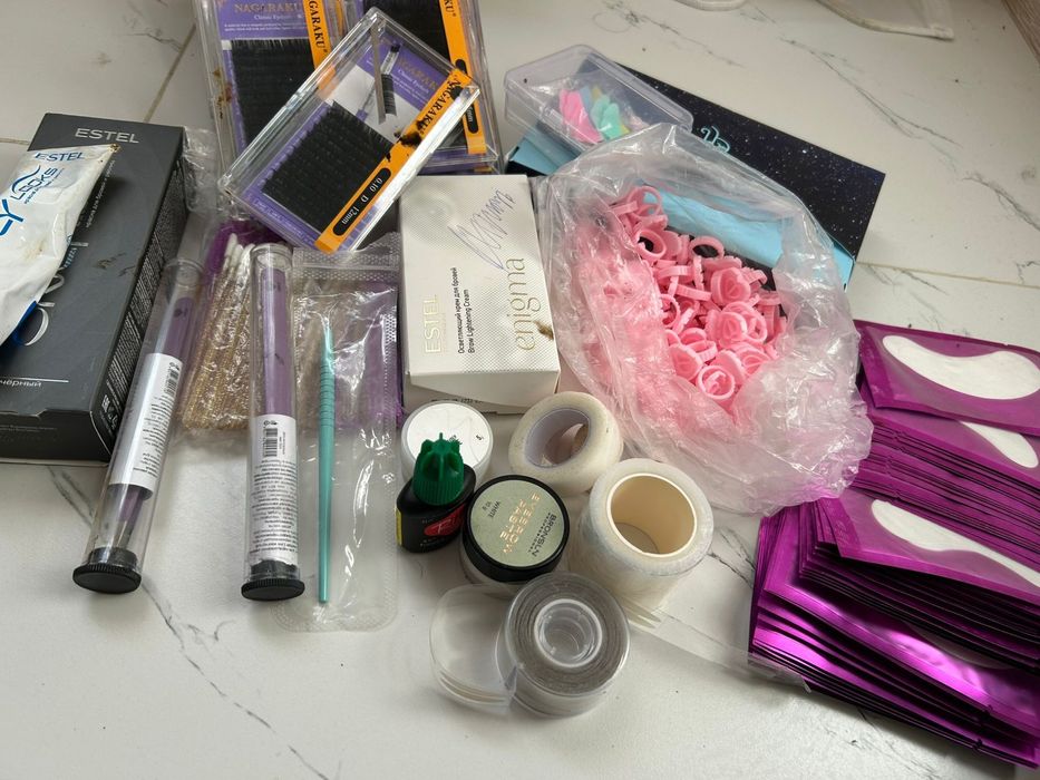 Для Наращивание ресниц