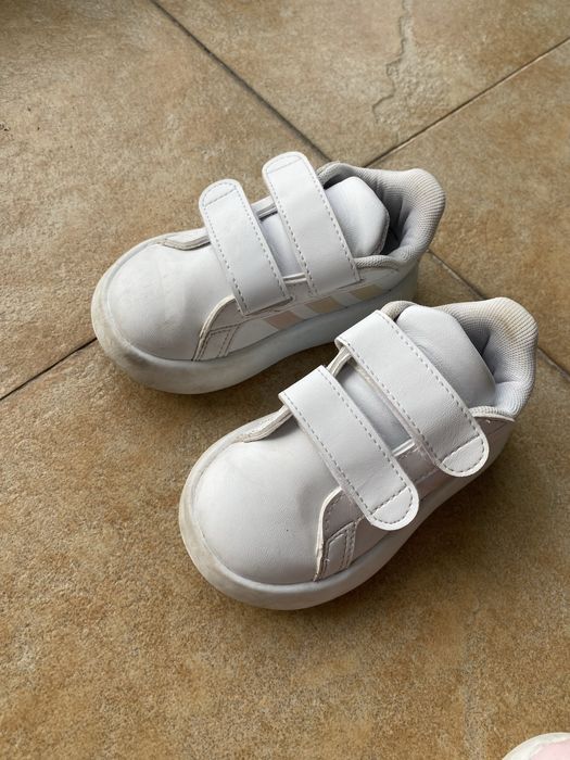 Маратонки Adidas