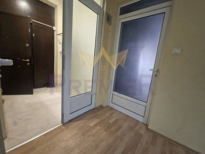 Продава се Многостаен апартамент в София, Център - 157 кв.м за 1719 €/кв.м - Снимка #4
