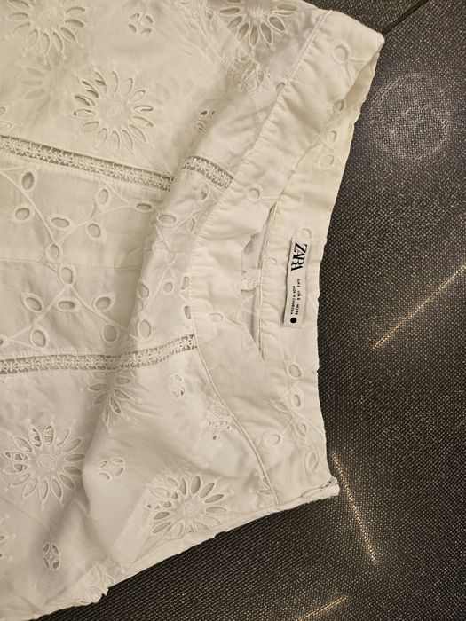 ZARA къси панталонки памучна дантела S-38