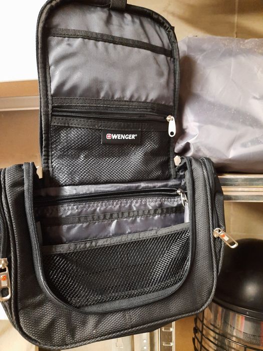 Несесер за пътуване