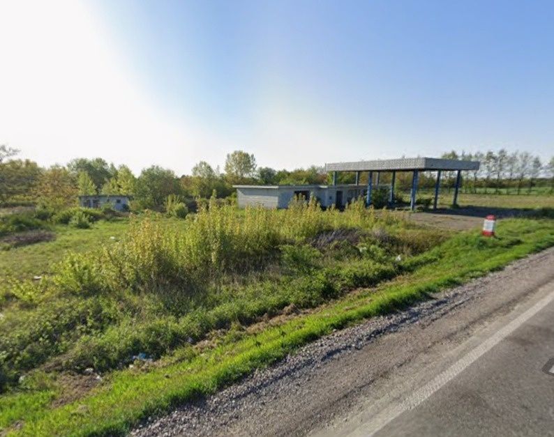 Teren la intrare in Siret E85