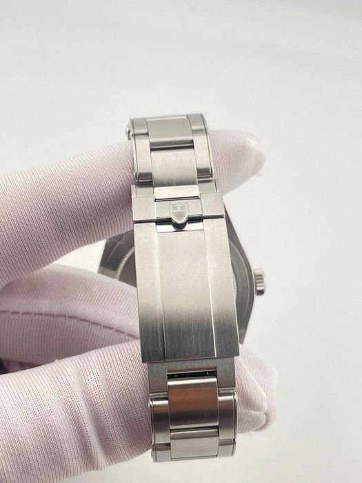 Часы Tudor Black Bay GMT