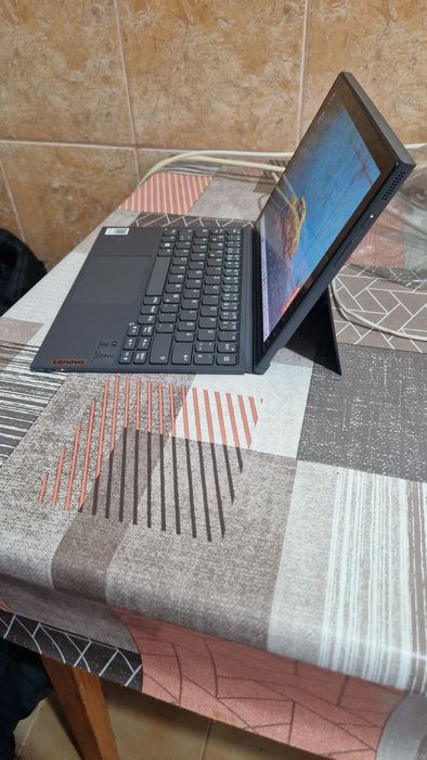 Laptop Tabletă 2-în-1 Lenovo IdeaPad Duet 3 10IGL5 – ecran tactil – ta
