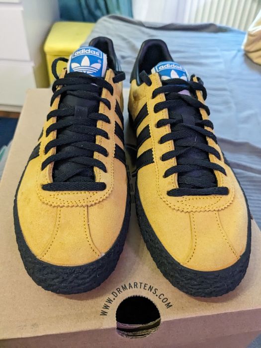 Adidas B26386 Jamaica 'Island Series - Bold Gold'