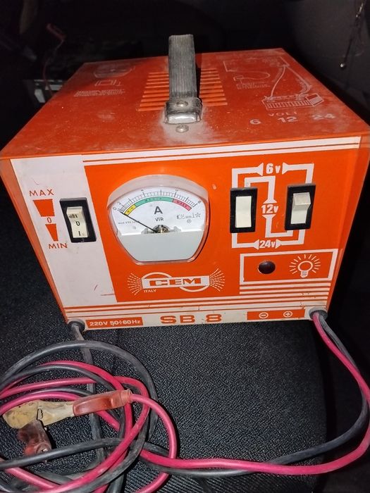 Încărcător baterii auto 6V,12V sau 24V