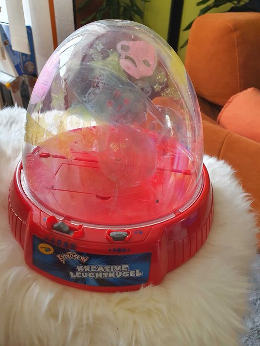 Crayola Color Explosion Glow Spin Dome