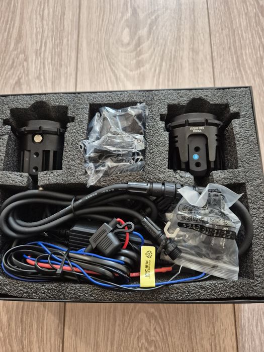 Лампа для прожектора для мотоцикла