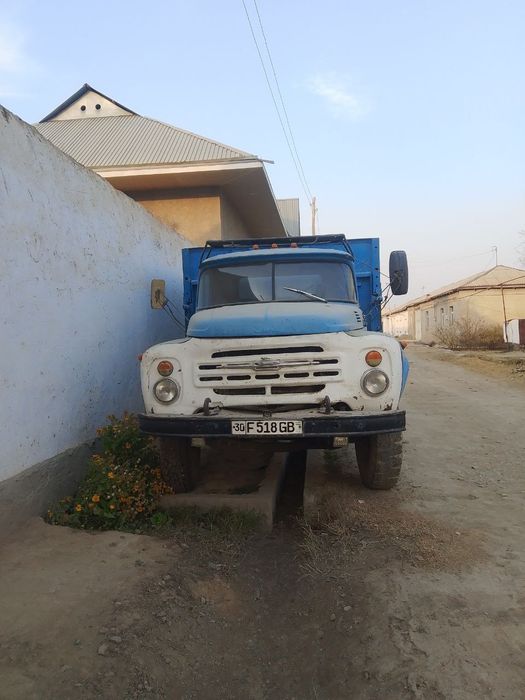 Sotiladi zil holati yaxshi