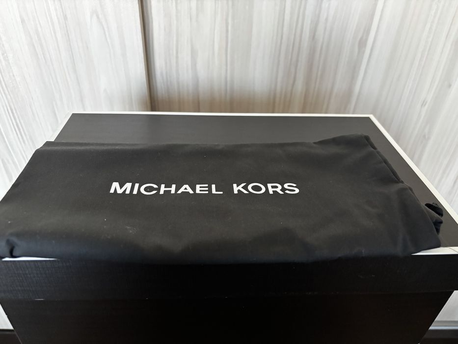 Мъжки Обувки Кецове Michael Kors и Peuterey
