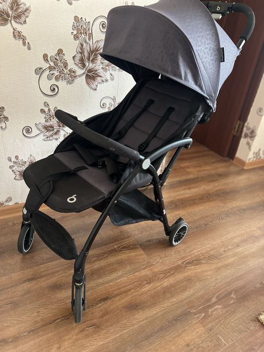 Продаю коляску г.Аркалык