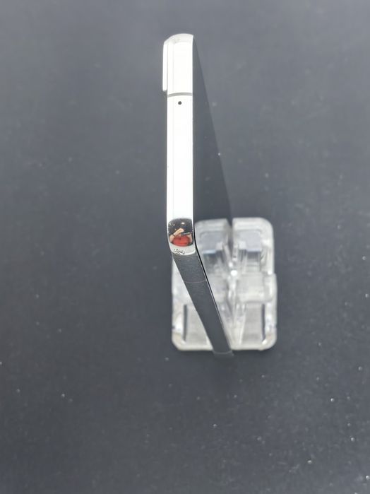 Samsung Galaxy S22 5G  128 GB ID-rdf692