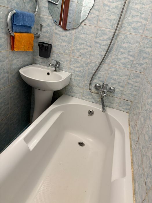 Продам квартиру 3хкомнатную