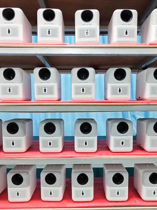 проектор BYINTEK Varshao ilove U4 очень умный и яркий проектор