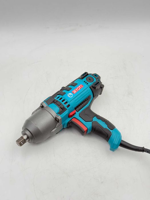 Ударный гайковерт Biyoti BYT-6318, 550Вт, 3700 об/мин, 520 Нм