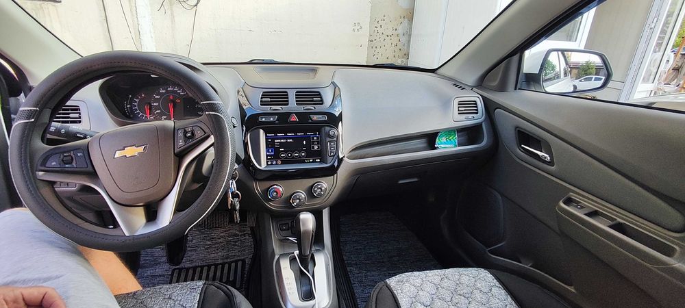 Продам авто абсолютно новое.