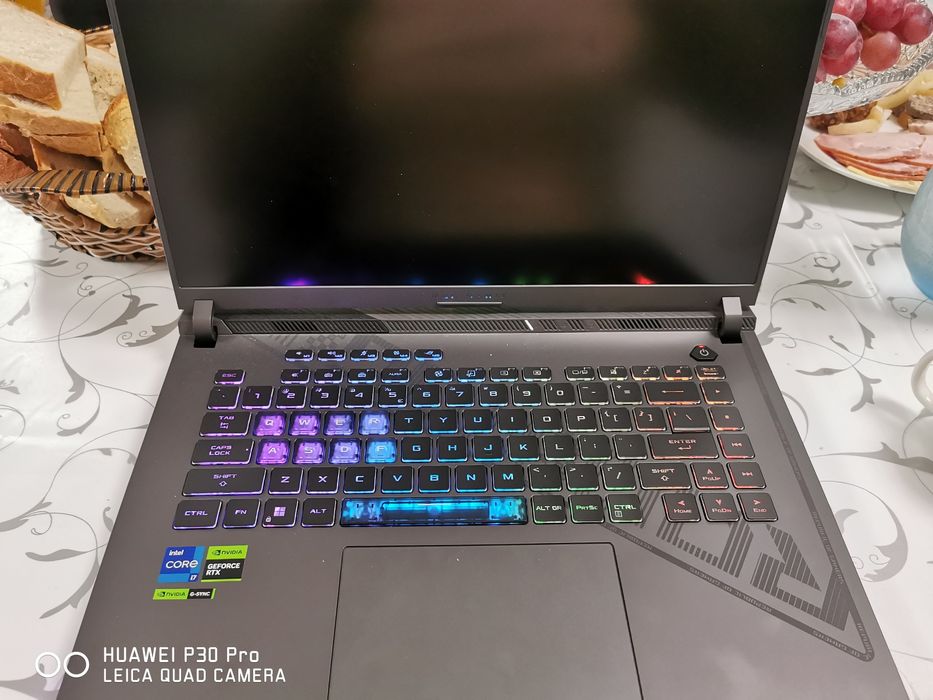 Laptop gaming asus i7 g614j