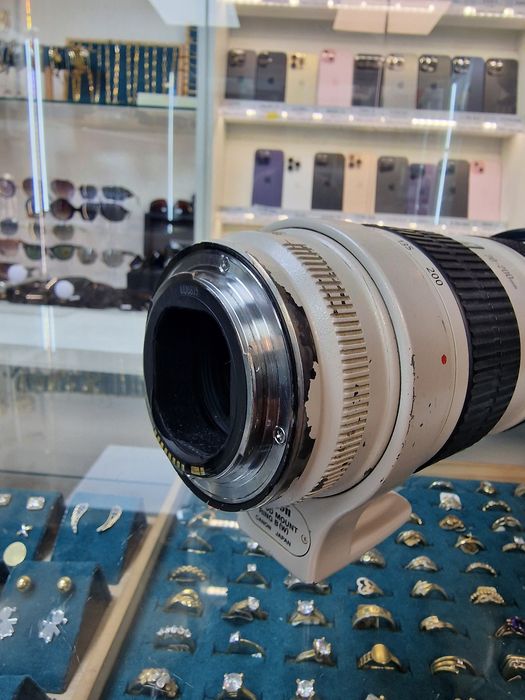 Amanet Vitan 107 / Obiectiv Canon