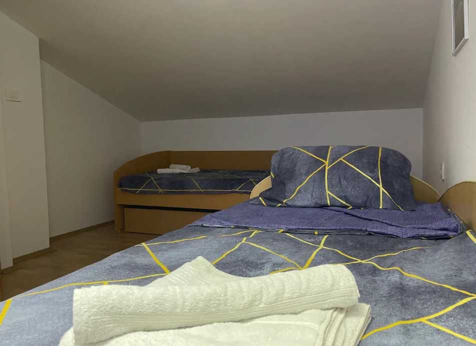 Дава се под наем Тристаен апартамент в Пловдив, Южен - 90 кв.м за 341.7 € - Снимка #7