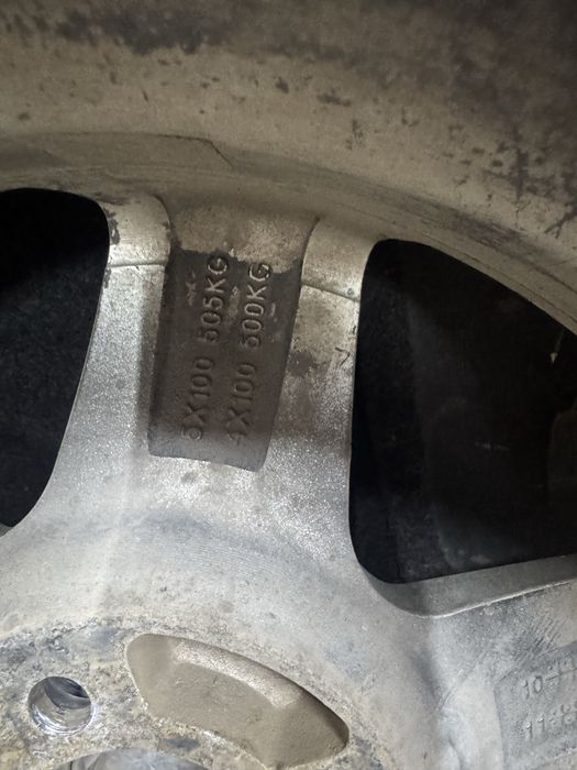 4 *100 диск 1 штука R15