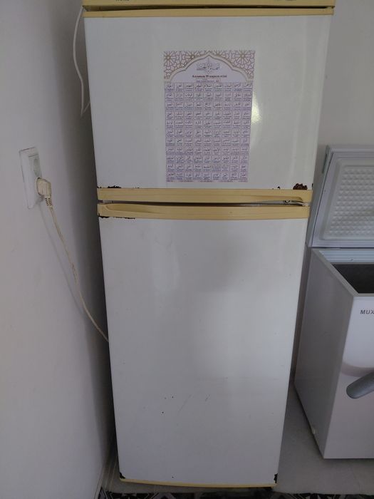 Продам холодильник