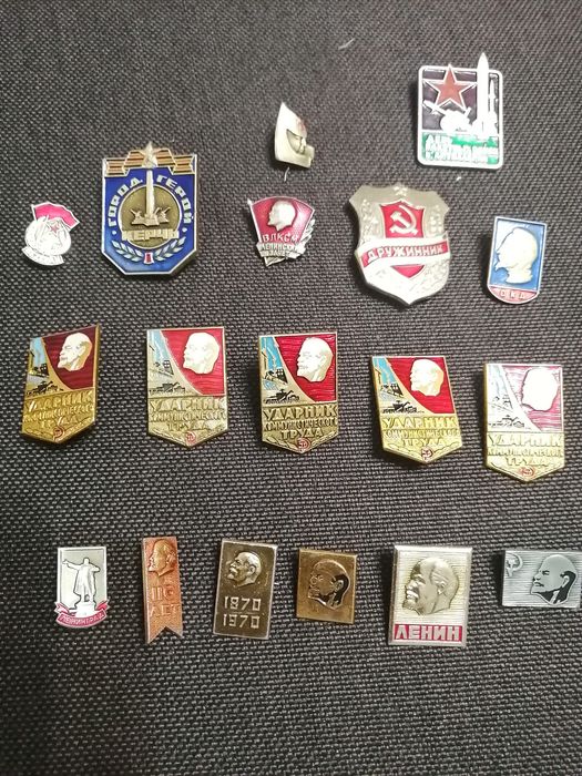 Советские значки СССР