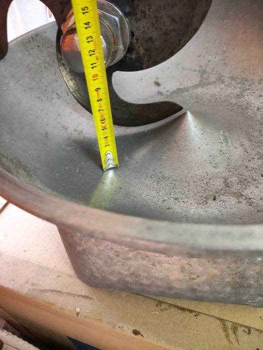 Se vinde Cutter carne