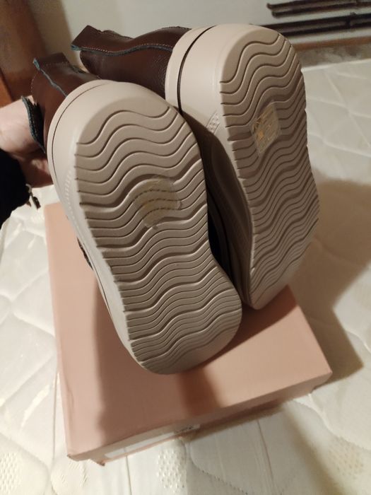 Ghete piele Botinelli, marimea 39