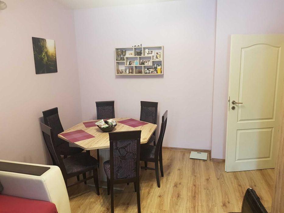 Дава се под наем Двустаен апартамент в София, Света Троица - 45 кв.м за 348.84 € - Снимка #3