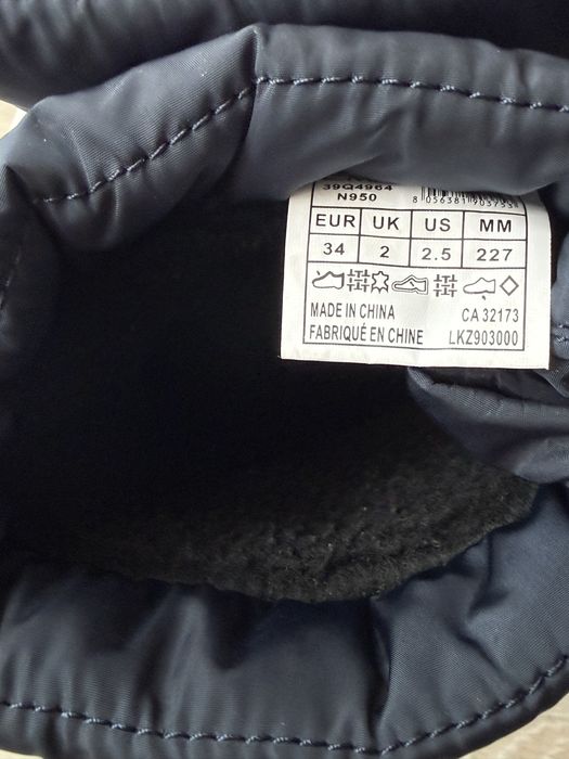 Vand cizme impermeabile marca CMP , marimea 34 purtate de doua o