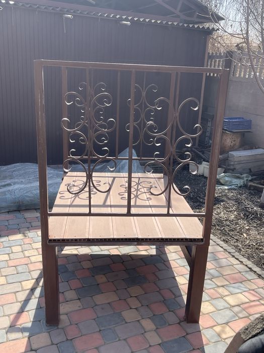 Крыльцо металлическое с площадкой