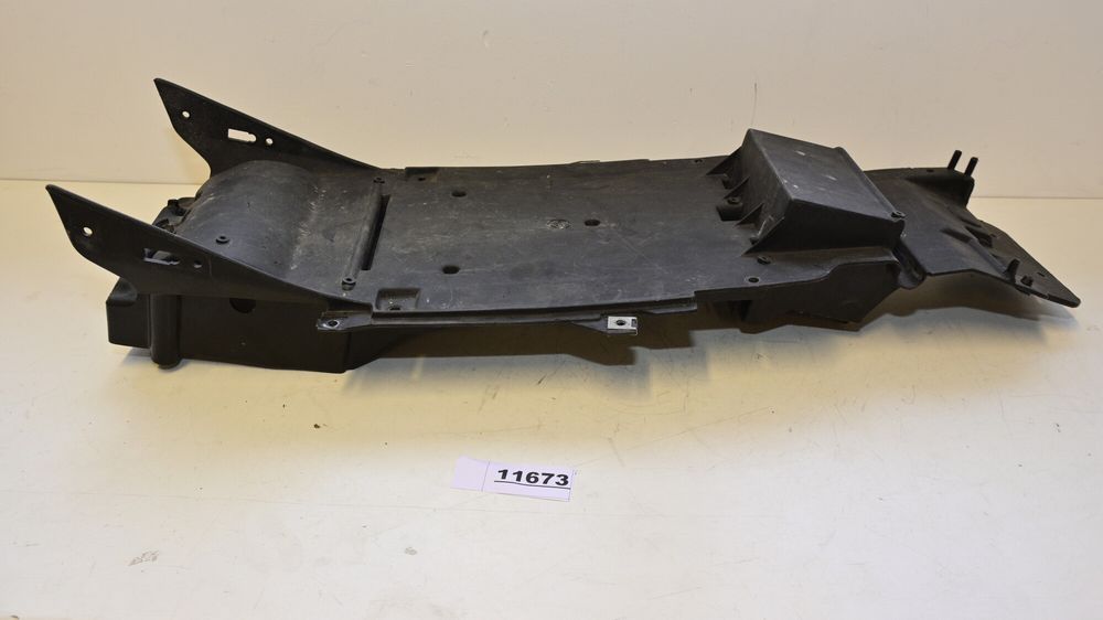 Undertail Plastic Aparatoare Roata Spate Aprilia RSV 1000 1998 - 2003