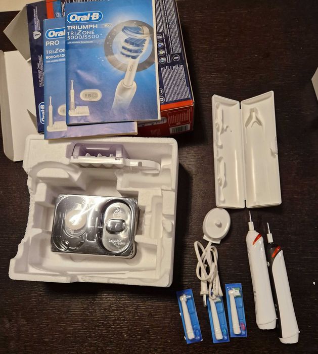 Комплект от 2 четки за зъби Oral B