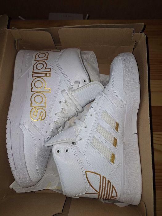 Кожени кецове "Адидас" нови