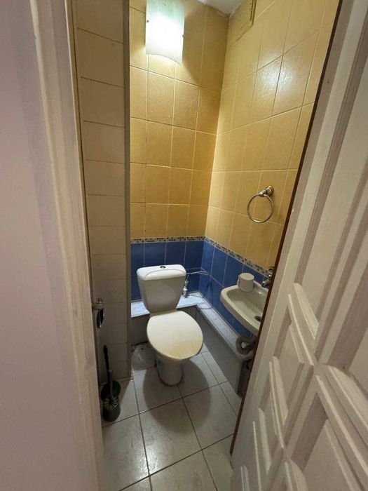 Офис м.Ойбек Энжел 3-комн 1/9 84 м² ремонт отдельный вход 2-линия