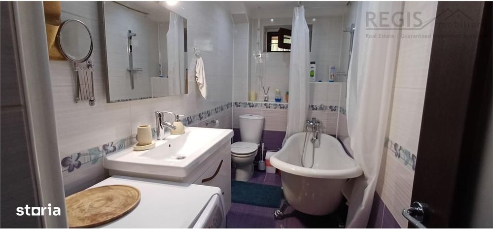 Apartament cochet,2 camere, ,cu gradina,la casa Ultracentral,Dealul Ce