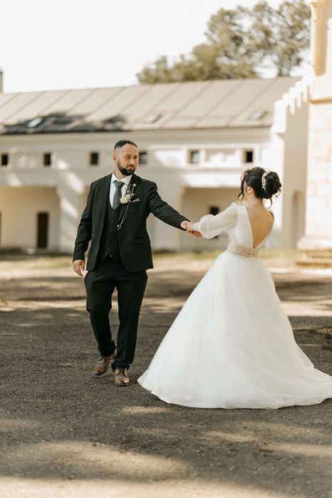 Rochie de mireasă superbă + coronițe CADOU