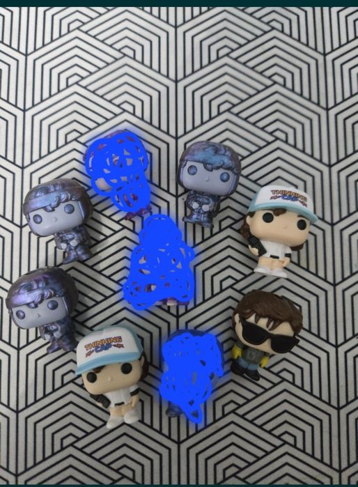 Продаю, Оди, Макс И Уилл Проданы