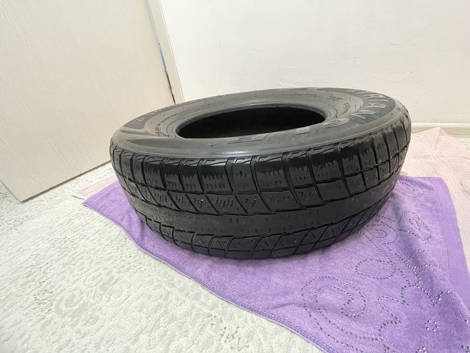 Шина шины балон 225/70/16