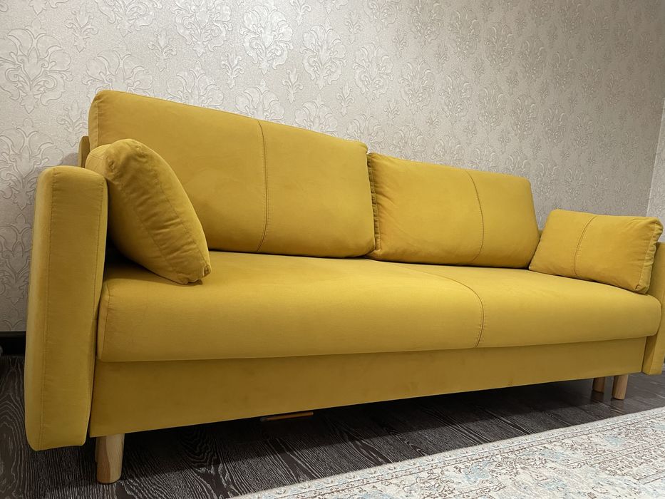 Продам диван, в отличном состоянии.