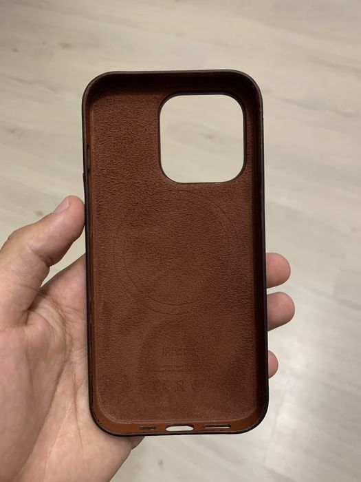 Apple leather case IPhone 14 Pro