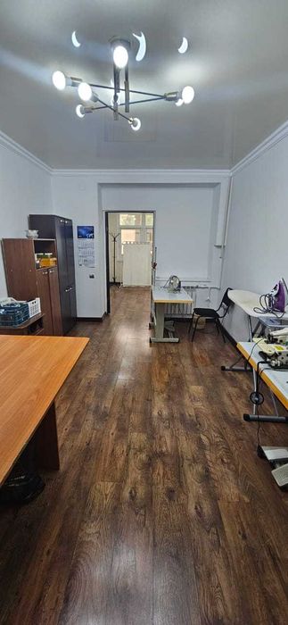 Продается коммерческое помещение пр.Азаттык д.46а