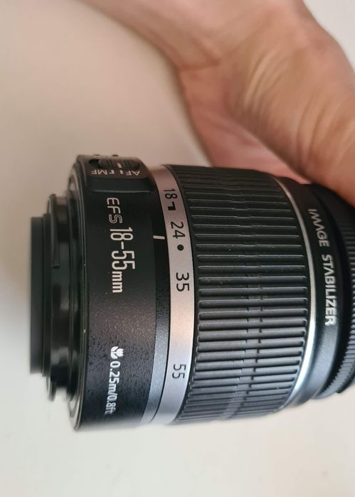 Aparat foto Canon EOS 450D + Obiectiv Canon EF-S 18–55mm IS – Stare im