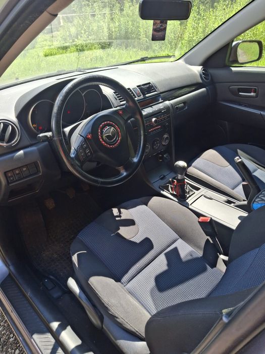 MAZDA 3 2004 — imagine 4