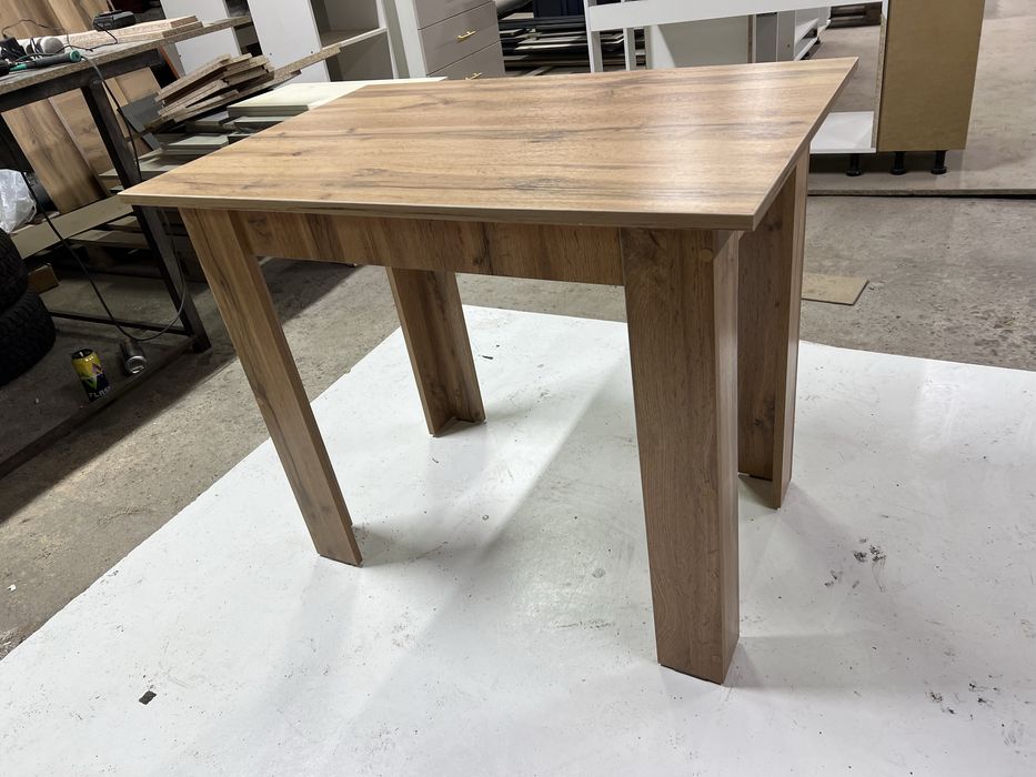 Продам обеденный стол!