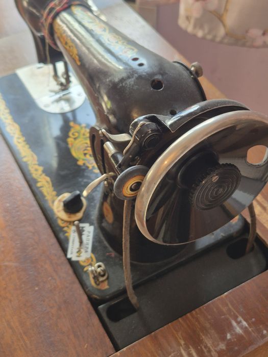 Машинка швейная, советская