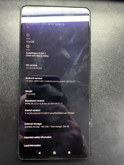 Telefon gaming POCO F4 GT 12gb ram 256gb