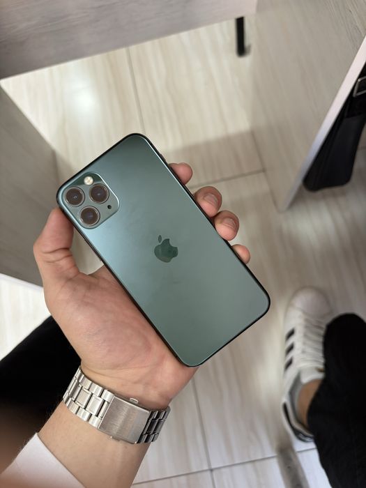 iphone 11 pro green